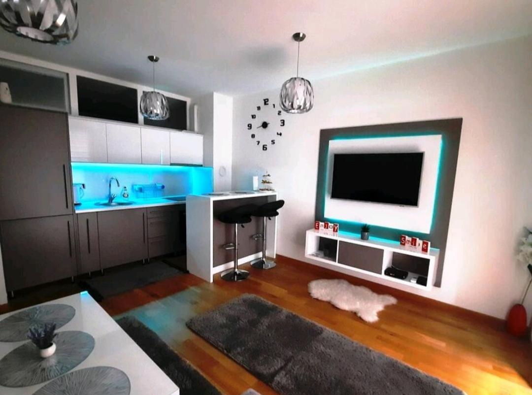 Apartman Bulevar Sarajevo - Free Parking Buitenkant foto