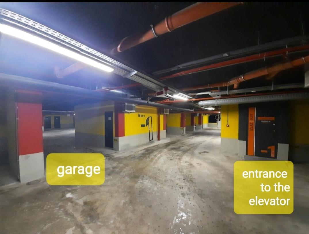 Apartman Bulevar Sarajevo - Free Parking Buitenkant foto